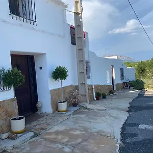Cortijo Frankie Chirivel